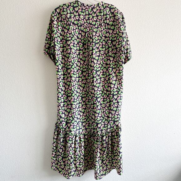 Tucker NYC Silk Drop Waist Laura Dress Animal Print Pockets Size Small - Picture 9 of 10